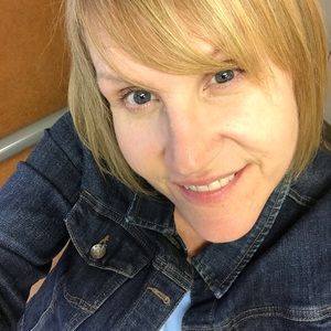 Meet your Posher, Lynette